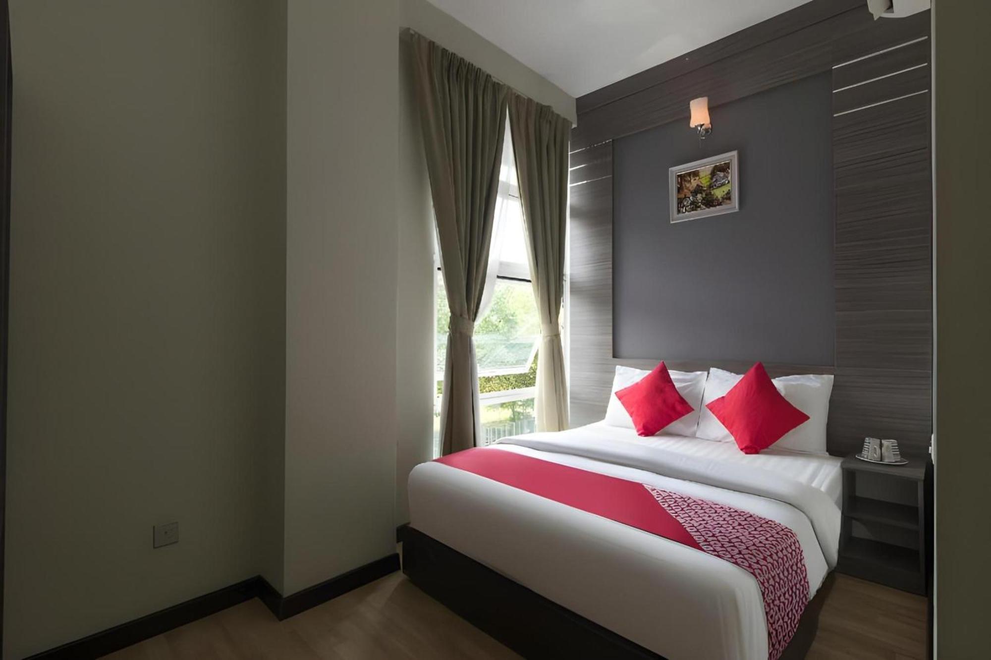 Capital O 812 Hotel Smc Seksyen 13 Shah Alam Exterior foto