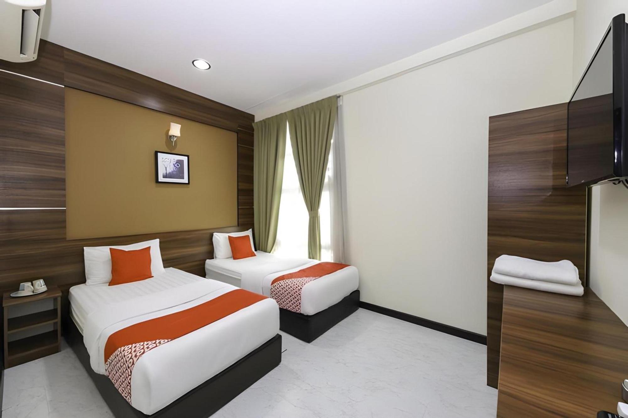 Capital O 812 Hotel Smc Seksyen 13 Shah Alam Exterior foto
